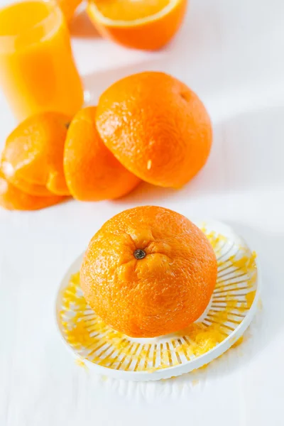 Petit déjeuner sain aux oranges — Photo
