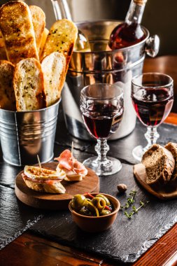 İspanyol yemeği masada