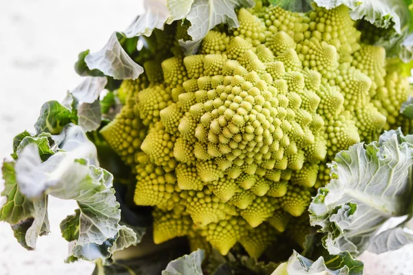 Zöld romanesco brokkoli — Stock Fotó