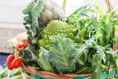 Sepette taze sebzeler