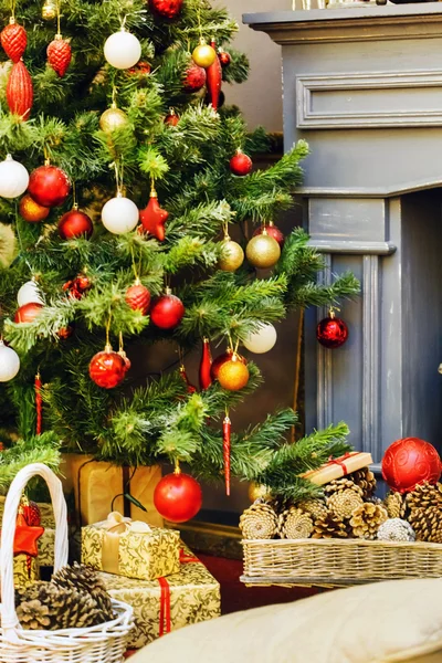 Christmas tree with cones — Stock Photo, Image