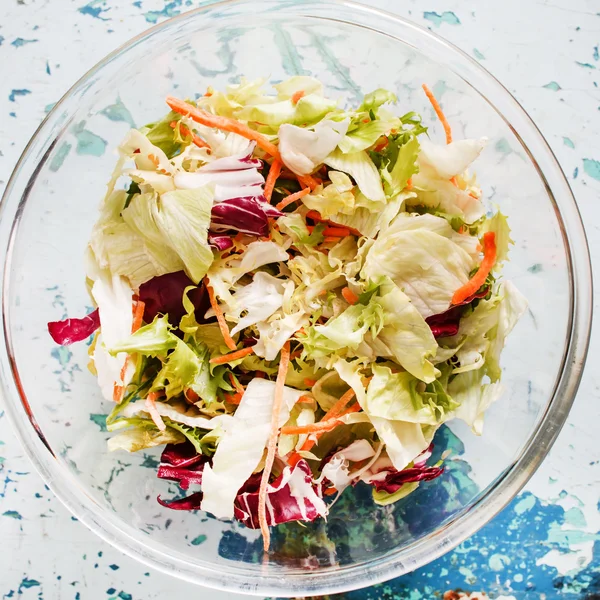 Healthy vegetarian salad — Stock Photo, Image