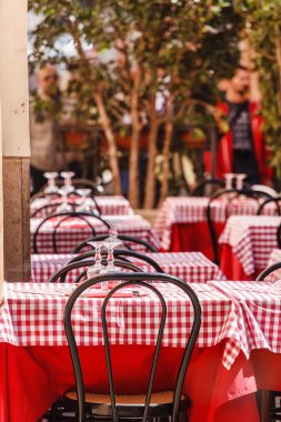 sonbaharda açık kafe