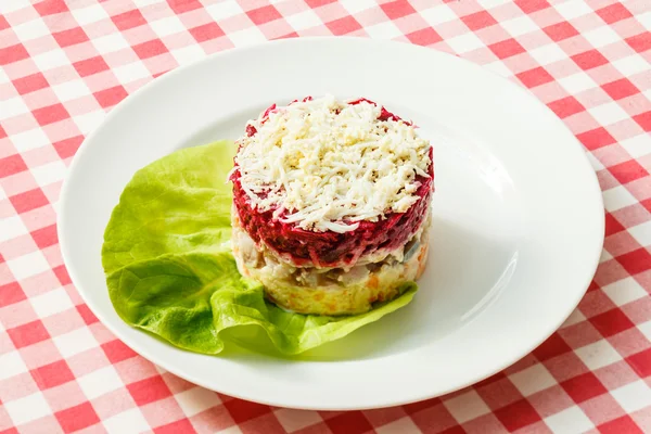 Beetroot salad on plate — Stock Photo, Image