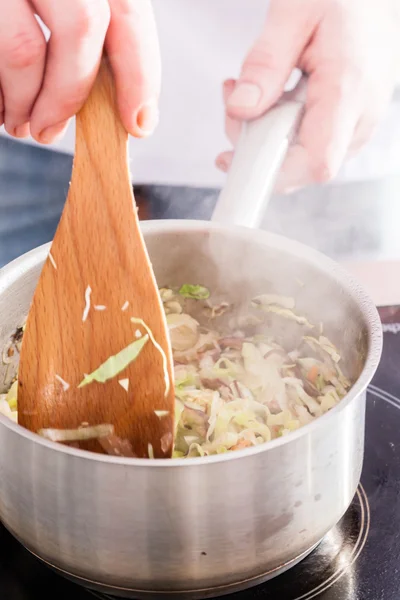 Profesional chef di tempat kerja — Stok Foto