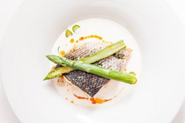 kuşkonmaz ile beyaz balık