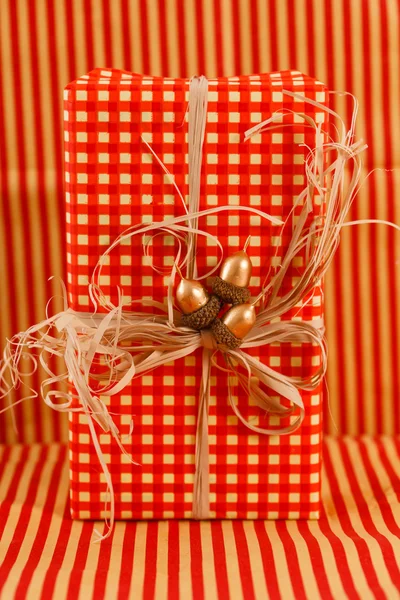 Red Christmas present — Stock Photo, Image