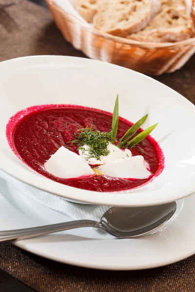 Kalte Rote-Bete-Suppe — Stockfoto