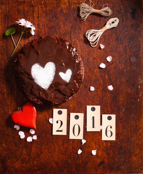 Bolo de chocolate para o dia dos namorados — Fotografia de Stock