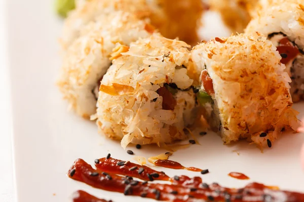 Sabrosos rollos de sushi — Foto de Stock