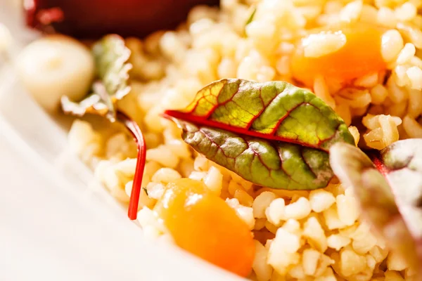 Barley porridge with vegetables — Stock Photo, Image