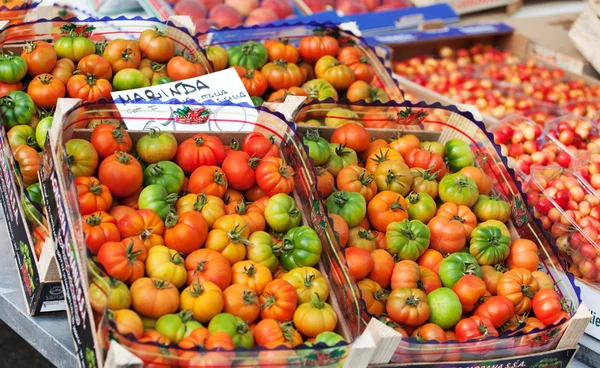 Mercado abierto en Italia —  Fotos de Stock