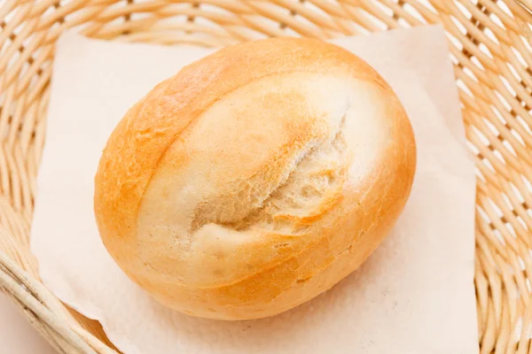 Fresh Bun in the basket — 图库照片