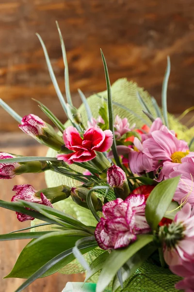 Bom buquê de flores — Fotografia de Stock