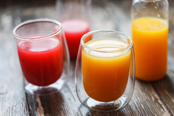 Fresh juices in glasses — Stock Photo, Image