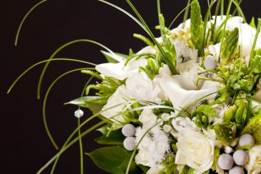 Gelin çiçek buketi