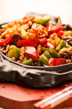 Lezzetli Çin yemeği