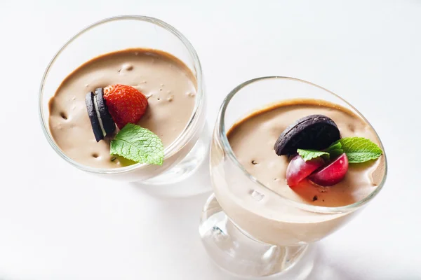 Chocolate dessert in glasses — Stock Photo, Image