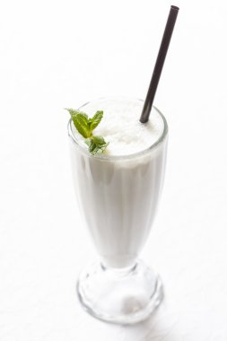 lezzetli Milkshake kokteyl