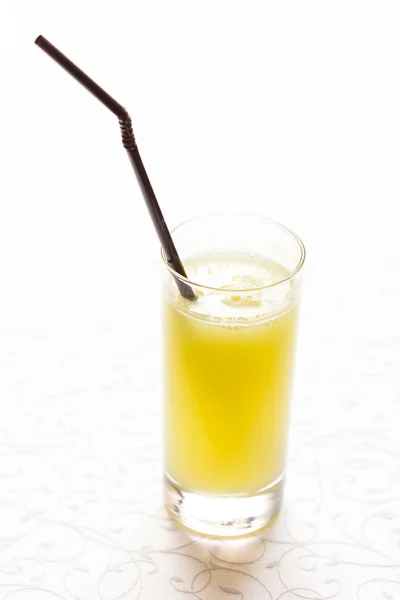 Fresh lemon juice — Stock Photo, Image