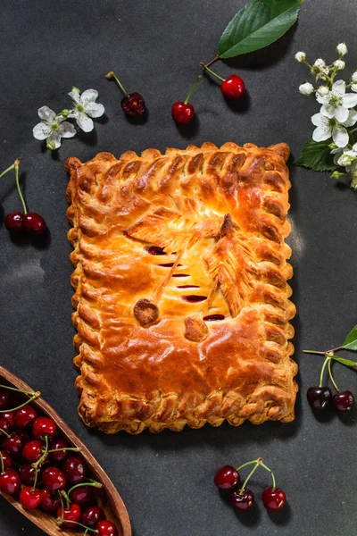 Tarta de cereza casera — Foto de Stock