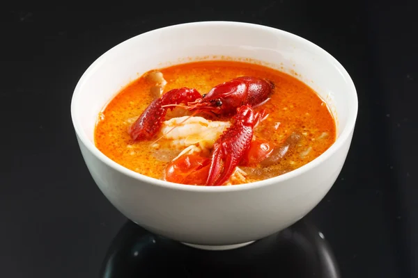 Soupe de homard dans une assiette — Photo