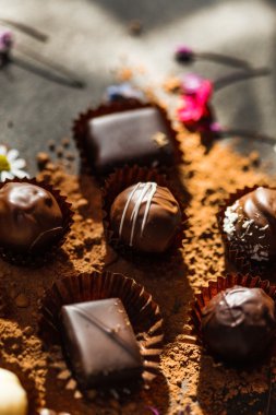 Çikolatalı tatlılar yakın çekim