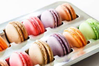 Fransız renkli macarons