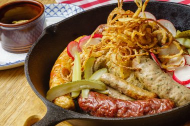 Pan Kızarmış sosis