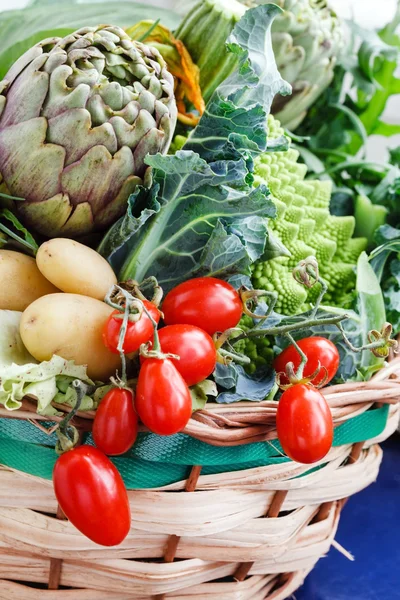 Fresh healthy vegetables — Stock Photo, Image