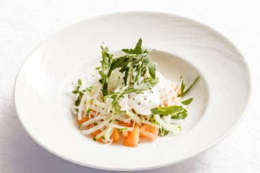 taze Roka Salatası