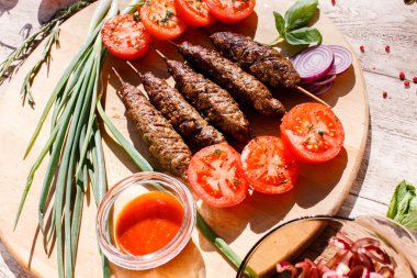 Sebzeli ızgara kebaplar