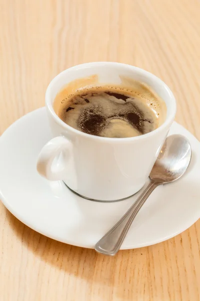 Tazza di caffè sul tavolo — Foto Stock