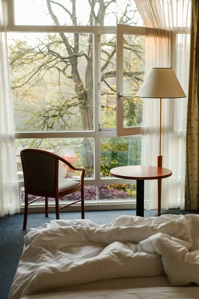 Кімната в готельній квартирі — стокове фото