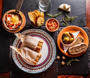 İspanyol yemeği masada