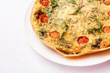 Fransız quiche peynir ile