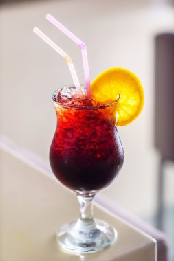 alkol kokteyl cam