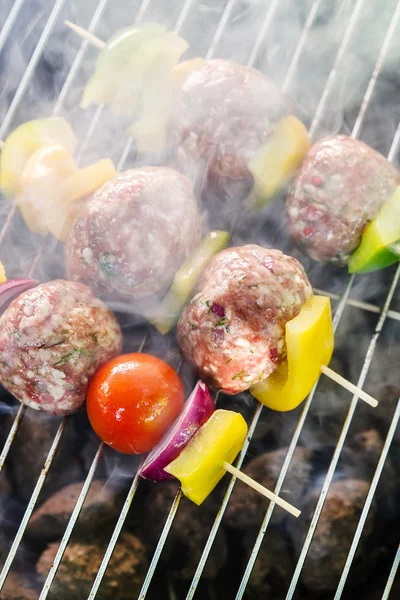 Sebzeli ızgara köfte