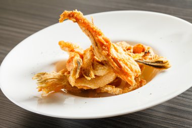 Kızarmış karides plaka