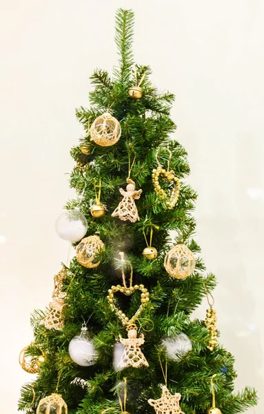 Árvore de Natal decorada — Fotografia de Stock