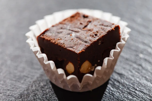 Brownie cake with nuts — Stock Photo, Image