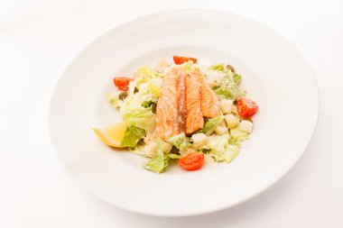 Somonlu Sezar salatası