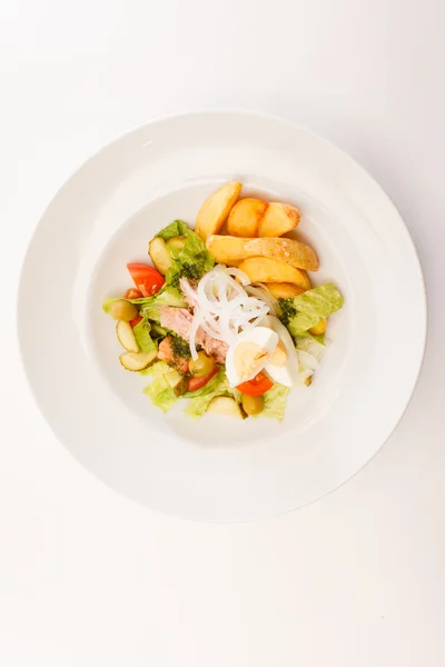 Fresh salad on plate — Stock Photo, Image