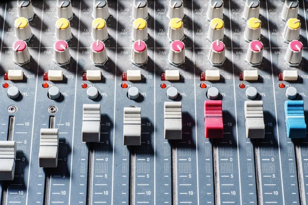 Tastatură mixer audio — Fotografie, imagine de stoc