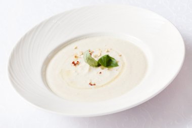 krem çorba tabağı