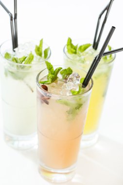 yaz meyve kokteylleri payet ile