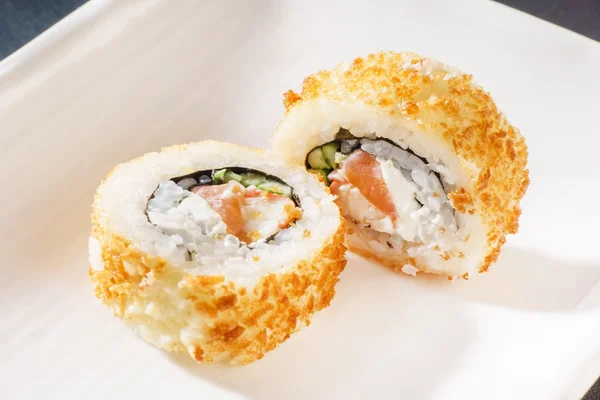 Sushi rolls with salmon — Stock Photo, Image