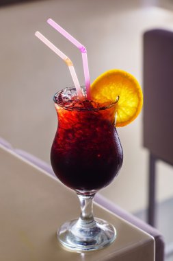 alkol barda kokteyl