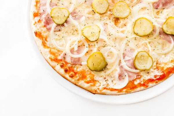 Pizza italiana com bacon — Fotografia de Stock