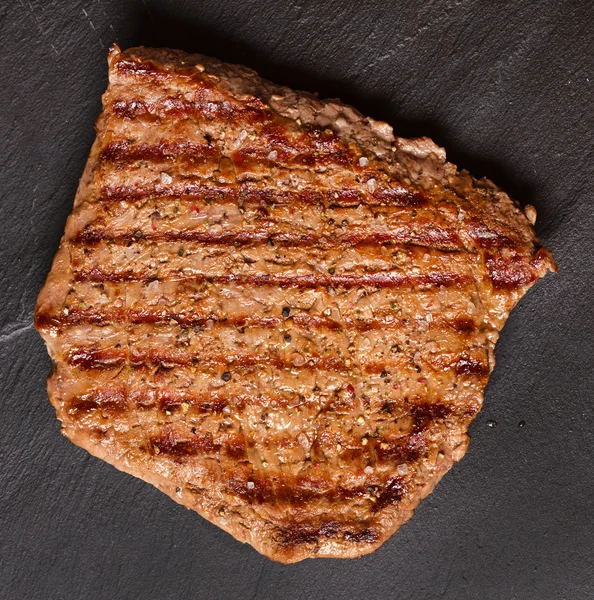 Sabroso bistec a la brasa —  Fotos de Stock